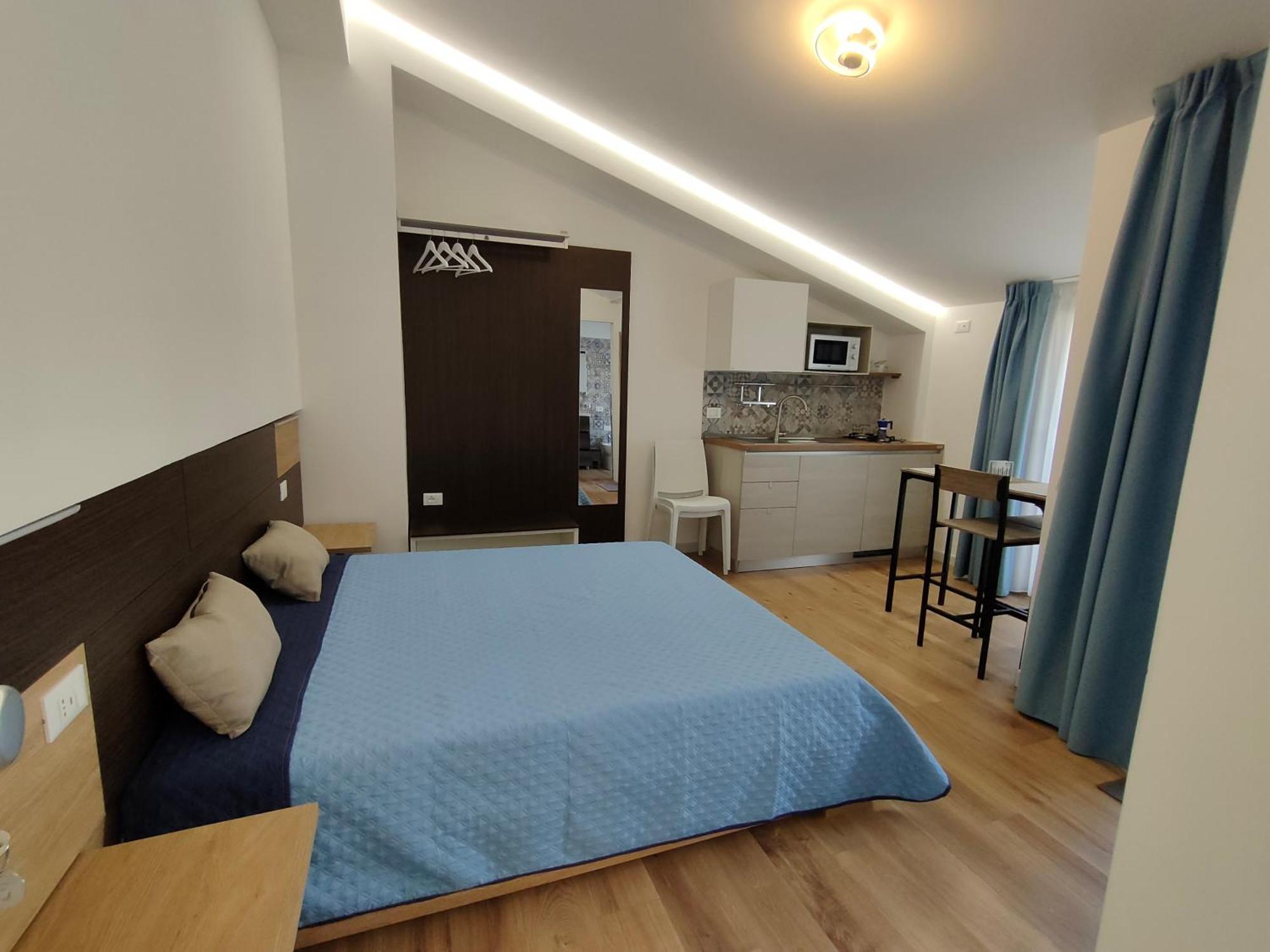 קאסטלמארה דל גולפו Dh Studio Apartments מראה חיצוני תמונה